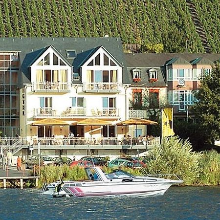 Hotel Bären Verbandsgemeinde Verbandsgemeinde Bernkastel-Kues Buitenkant foto