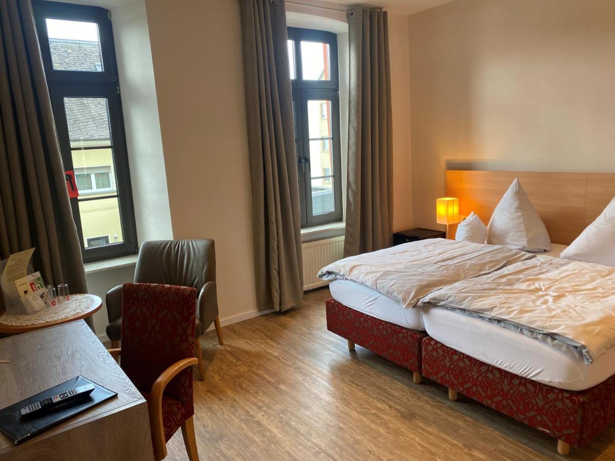 Hotel Bären Verbandsgemeinde Verbandsgemeinde Bernkastel-Kues Buitenkant foto