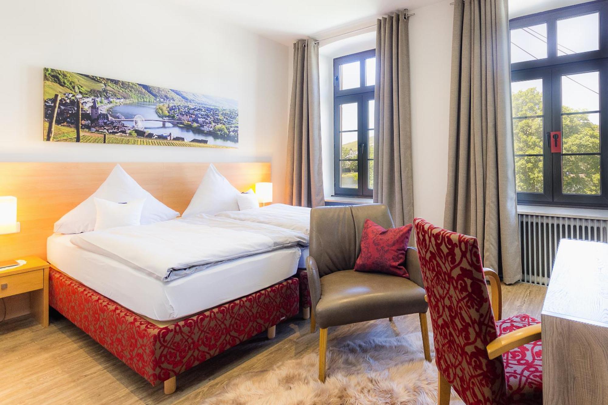 Hotel Bären Verbandsgemeinde Verbandsgemeinde Bernkastel-Kues Buitenkant foto