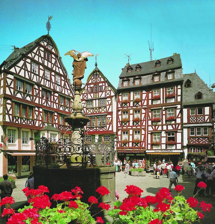 Hotel Bären Verbandsgemeinde Verbandsgemeinde Bernkastel-Kues Buitenkant foto