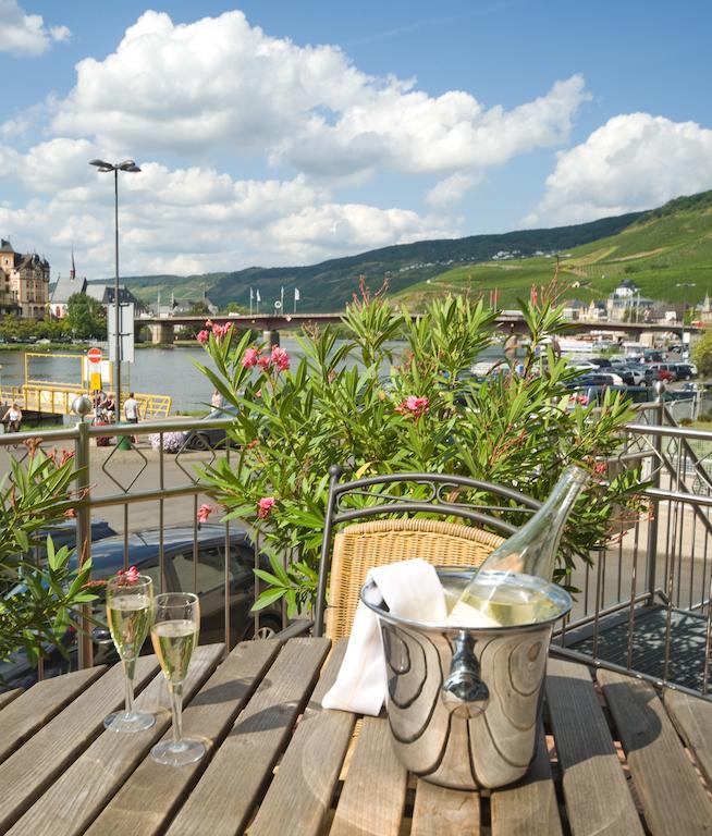 Hotel Bären Verbandsgemeinde Verbandsgemeinde Bernkastel-Kues Buitenkant foto